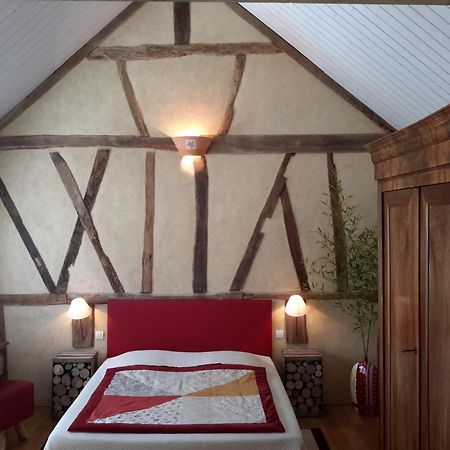 La Cle Des Chants Tauxigny Room photo