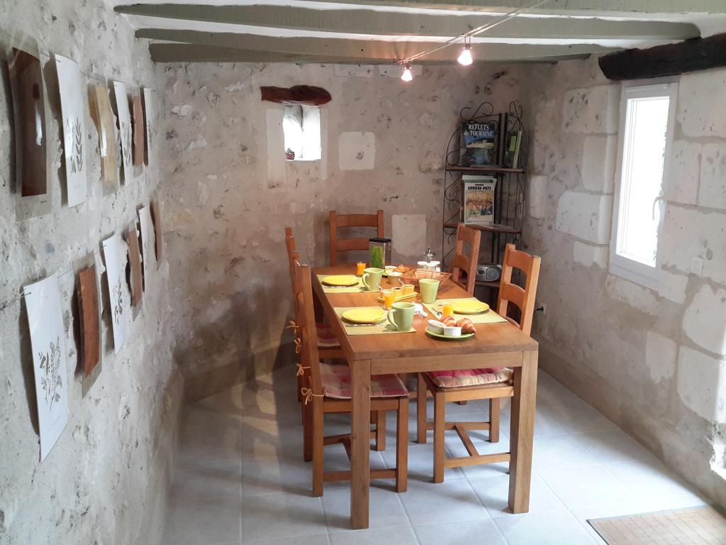 La Cle Des Chants Tauxigny Exterior photo